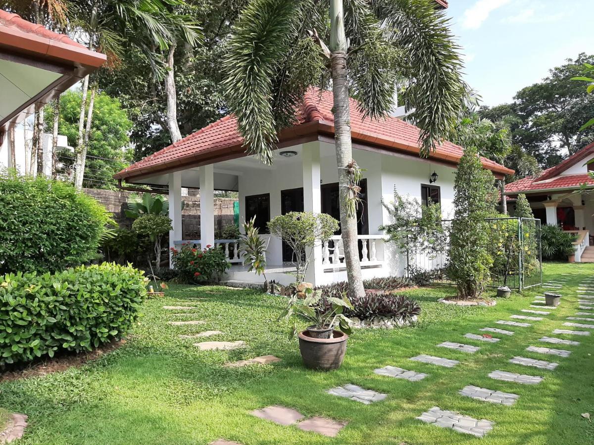 D&K Smiley Phuket Resort Rawai Kültér fotó
